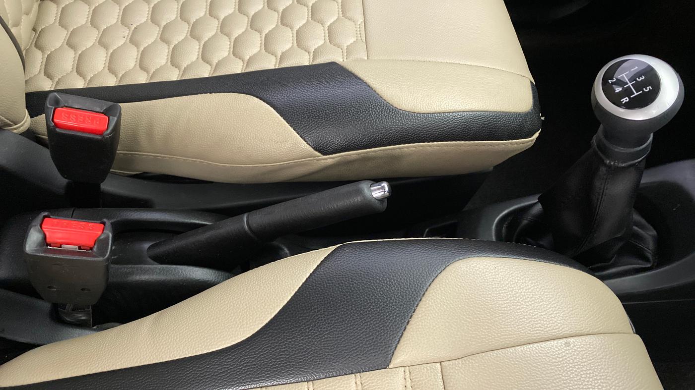 2017 Maruti Wagon R 1.0 VXI, Petrol, Manual, Gear Lever