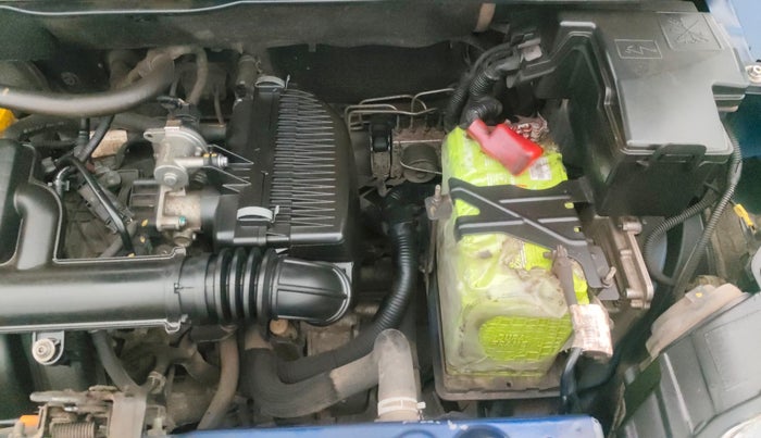 2020 Renault TRIBER RXZ AMT, Petrol, Automatic, 40,852 km, Engine View - Left