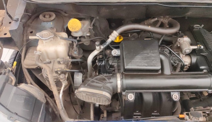 2020 Renault TRIBER RXZ AMT, Petrol, Automatic, 40,852 km, Engine View - Right