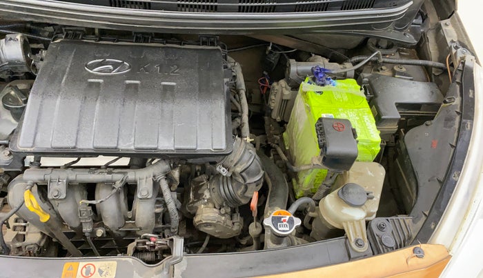 2015 Hyundai Grand i10 ASTA AT 1.2 KAPPA VTVT, Petrol, Automatic, 90,849 km, Engine View - Left