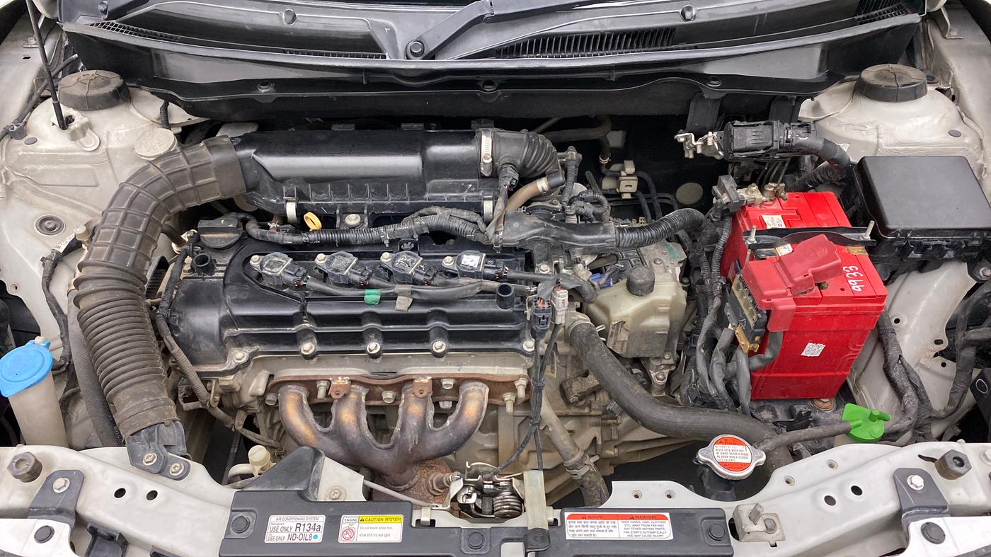 2018 Maruti Swift VXI AMT, Petrol, Automatic, 88,971 km, Open Bonet