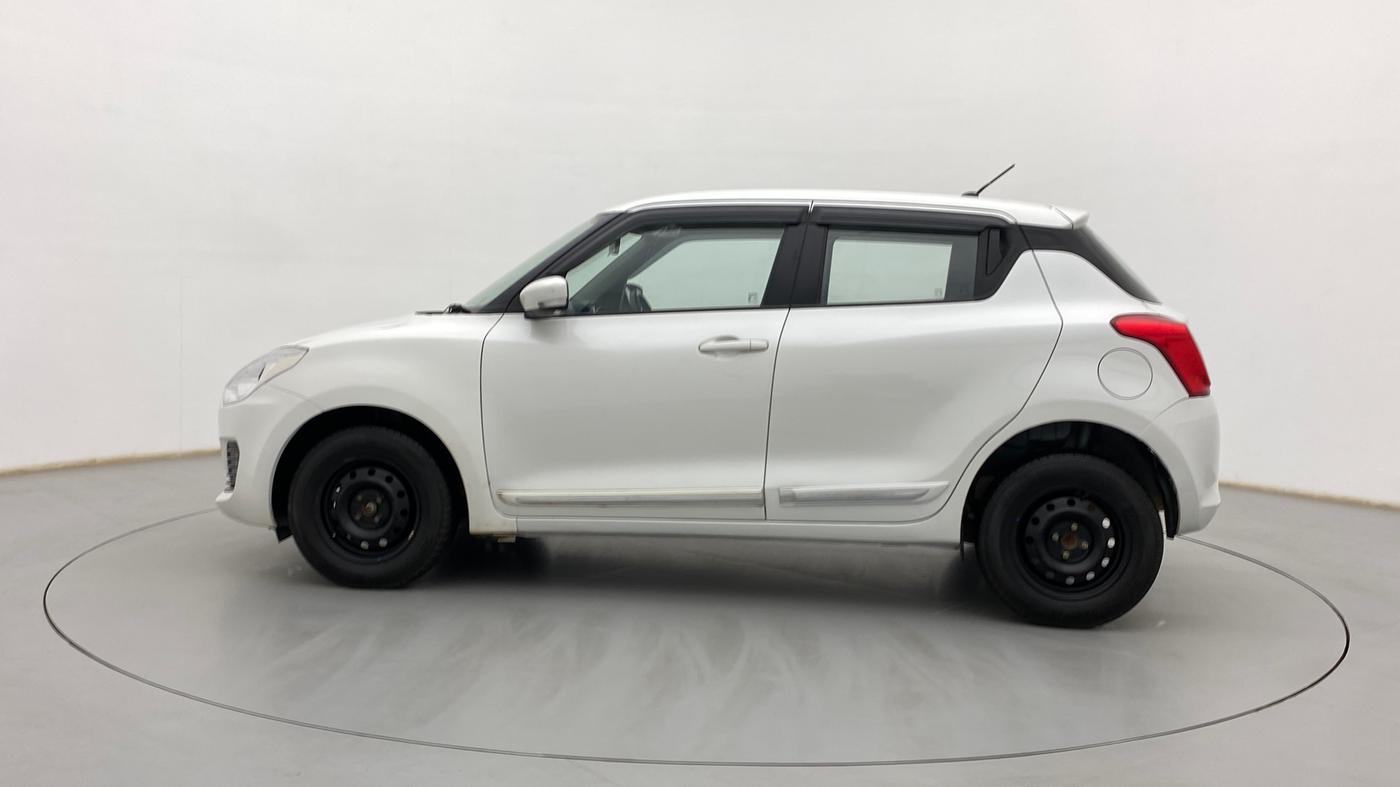 2018 Maruti Swift VXI AMT, Petrol, Automatic, 88,971 km, Left Side