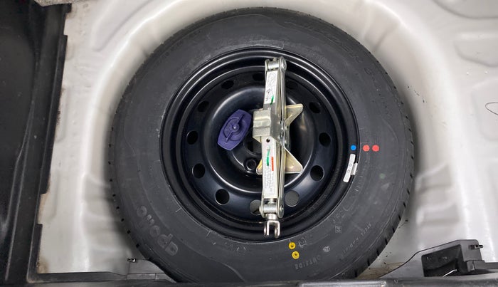 2018 Maruti Swift VXI AMT, Petrol, Automatic, 88,971 km, Spare Tyre