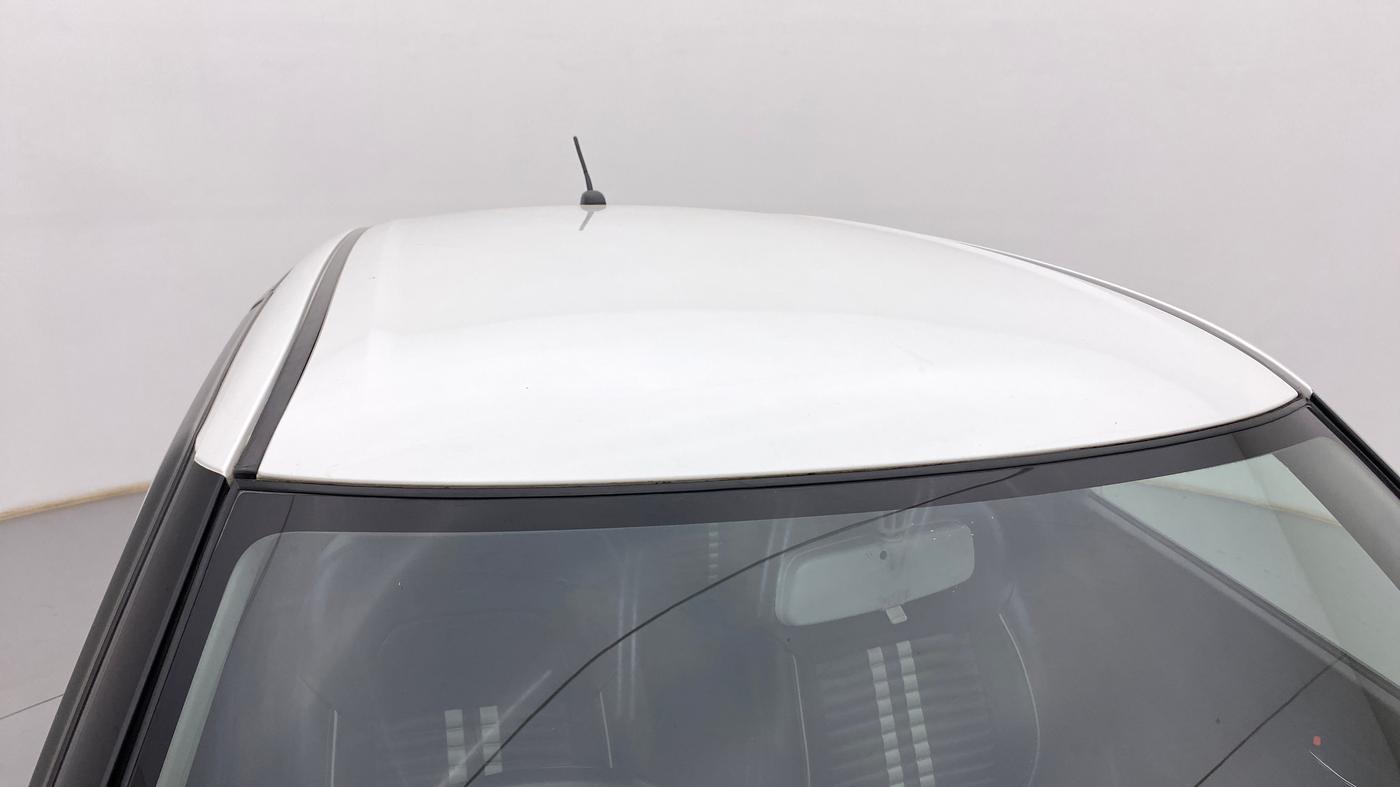 2018 Maruti Swift VXI AMT, Petrol, Automatic, 88,971 km, Roof