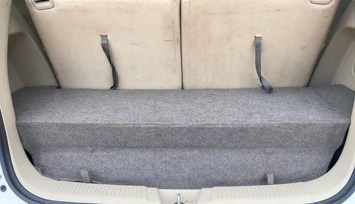 2024 Maruti Ertiga ZXI (O) CNG, CNG, Manual, 49,126 km, Boot Inside