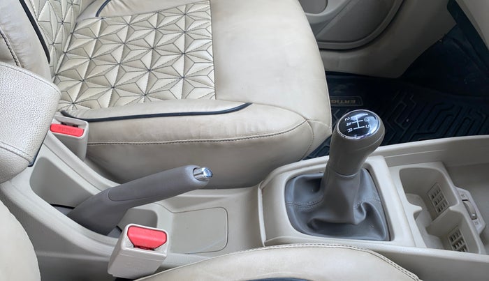 2024 Maruti Ertiga ZXI (O) CNG, CNG, Manual, 49,126 km, Gear Lever