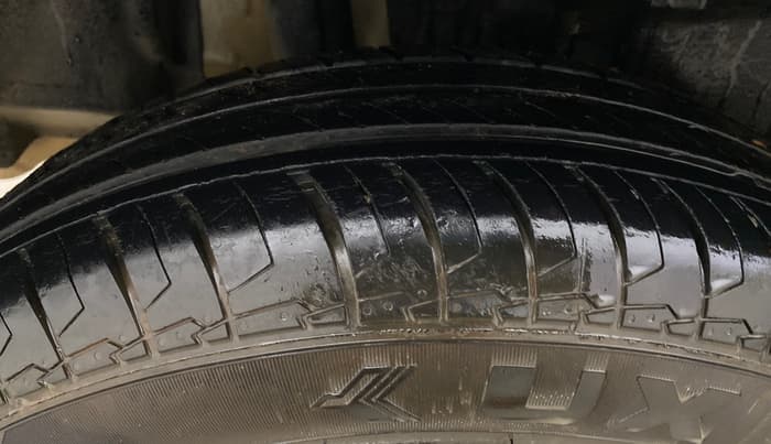 2021 Maruti Swift VXI AMT, Petrol, Automatic, 30,364 km, Right Rear Tyre Tread
