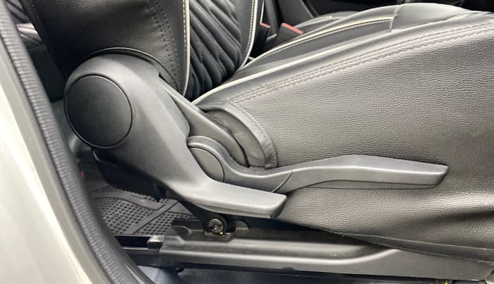 2021 Maruti Swift VXI AMT, Petrol, Automatic, 30,364 km, Driver Side Adjustment Panel