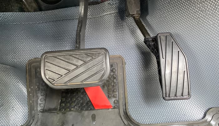 2021 Maruti Swift VXI AMT, Petrol, Automatic, 30,364 km, Pedals