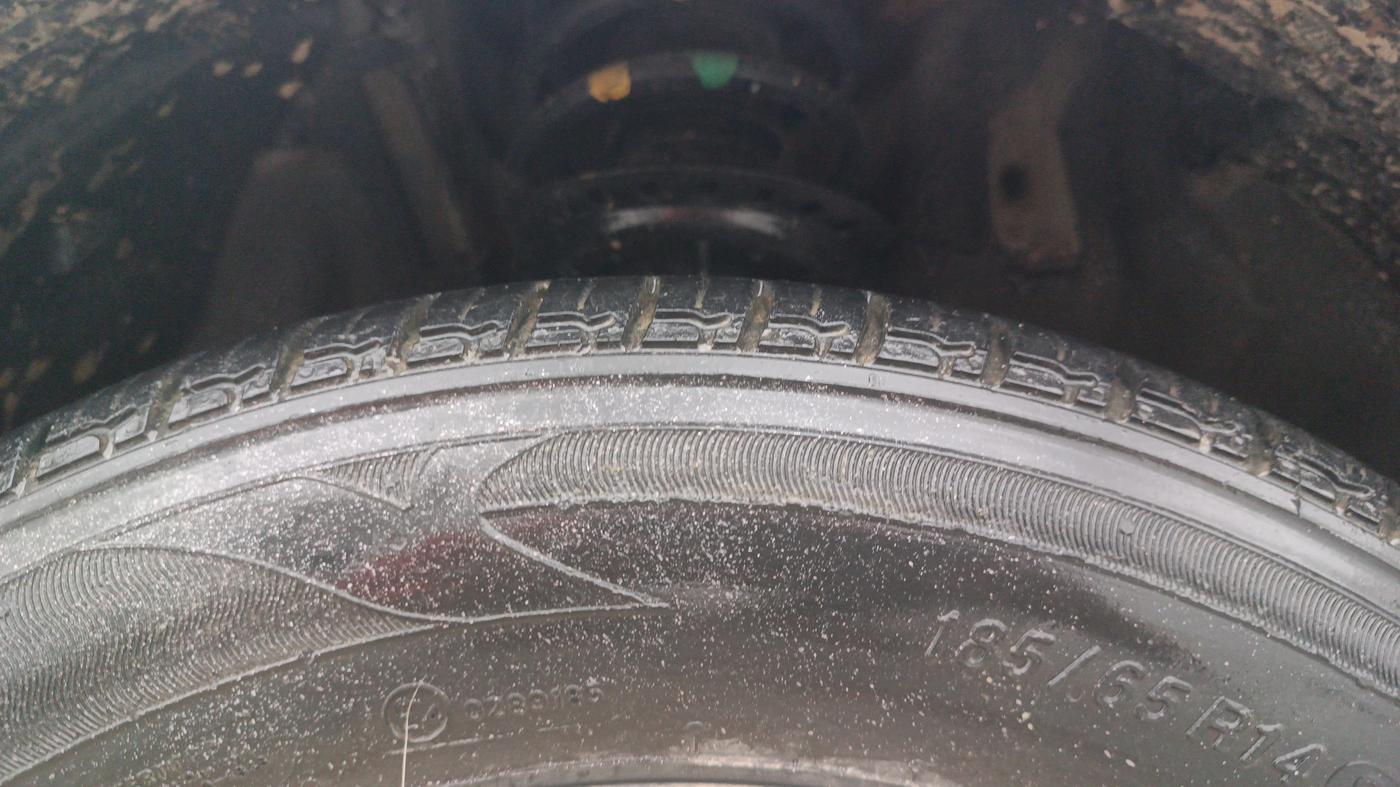 2014 Hyundai i20 SPORTZ 1.2, Petrol, Manual, 91,287 km, Left Front Tyre Tread