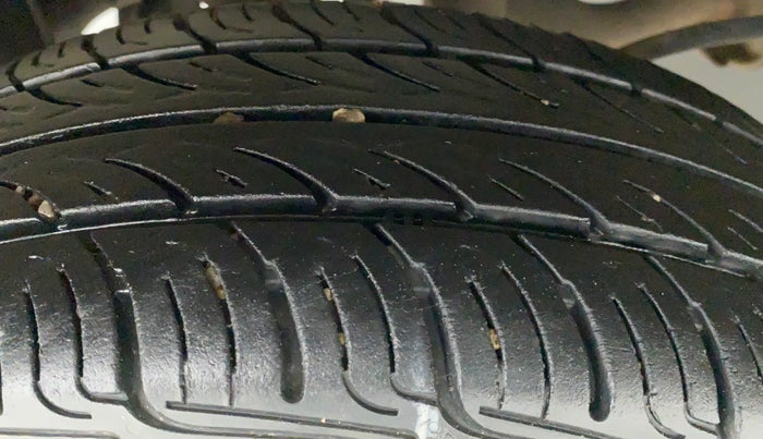 2012 Maruti Alto K10 VXI P, Petrol, Manual, 60,030 km, Right Rear Tyre Tread