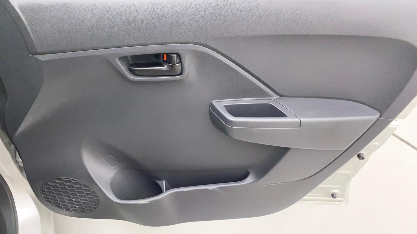 2023 Maruti Alto K10 VXI, Petrol, Manual, 1,514 km, Driver Side Door Panels Control