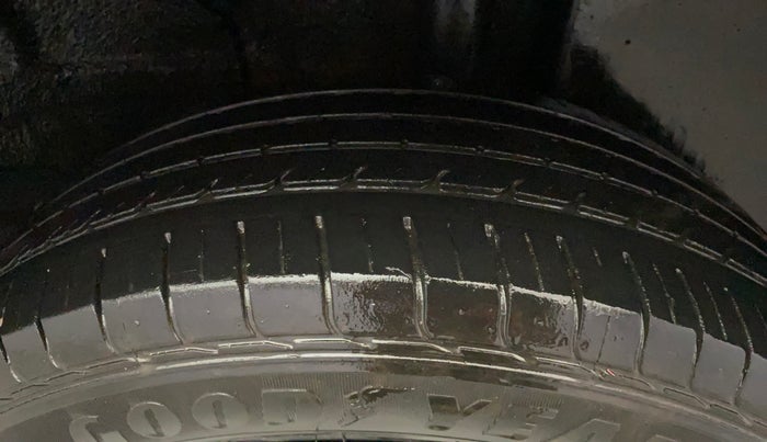 2023 Tata PUNCH CREATIVE  MT, Petrol, Manual, 15,658 km, Left Rear Tyre Tread