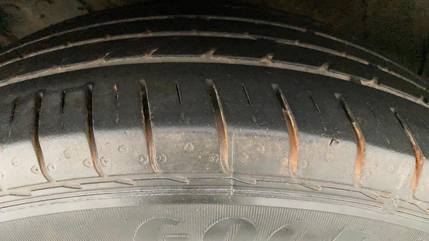 2019 KIA SELTOS GTX PLUS AT 1.5 DIESEL, Diesel, Automatic, 47,490 km, Left Front Tyre Tread