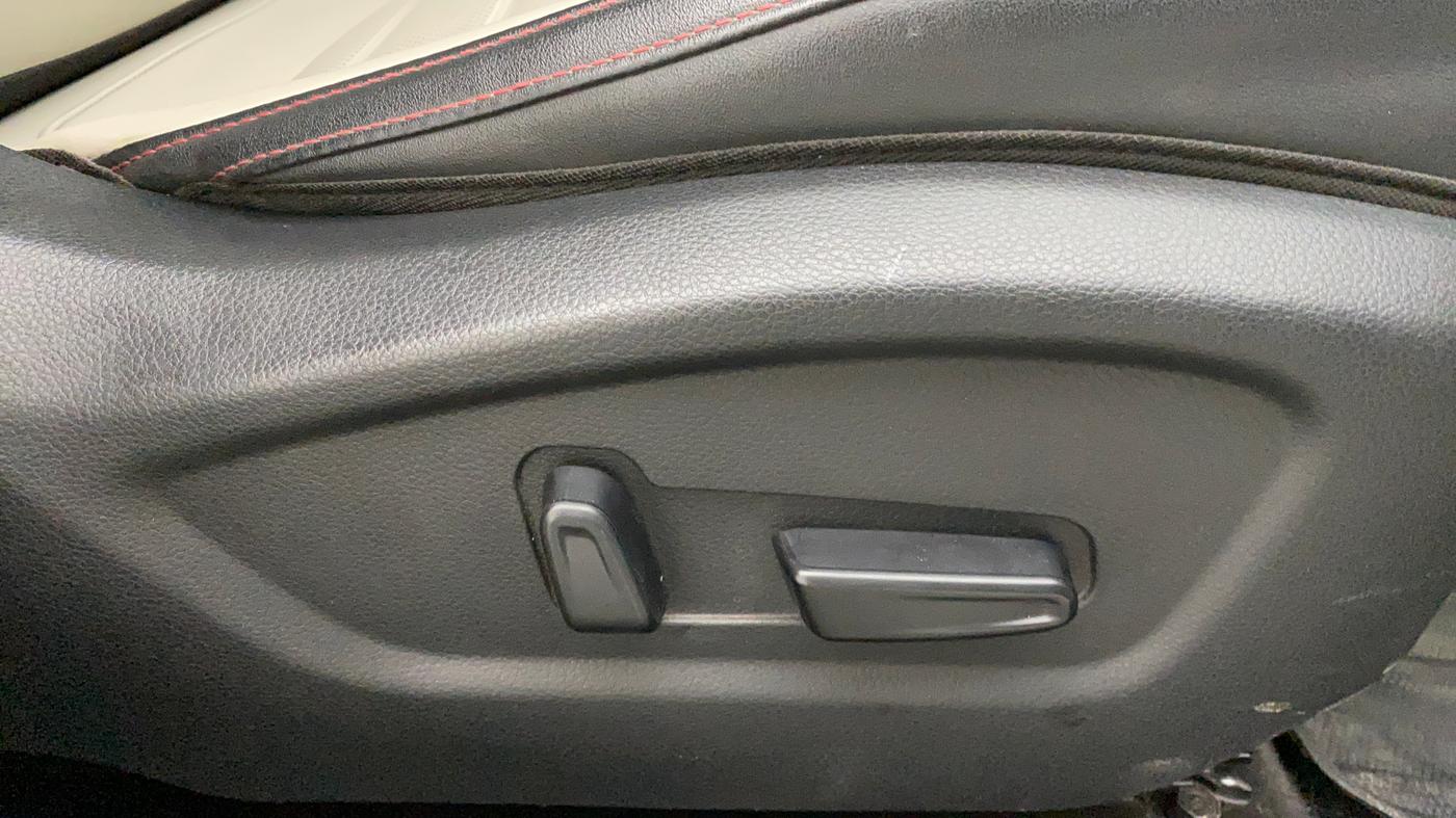 2019 KIA SELTOS GTX PLUS AT 1.5 DIESEL, Diesel, Automatic, 47,490 km, Driver Side Adjustment Panel