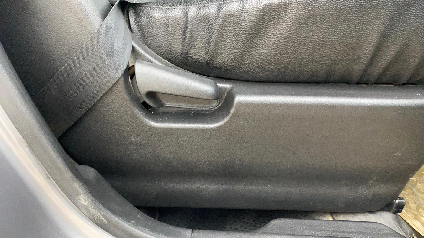 2018 Maruti Wagon R 1.0 VXI, Petrol, Manual, 78,362 km, Driver Side Adjustment Panel