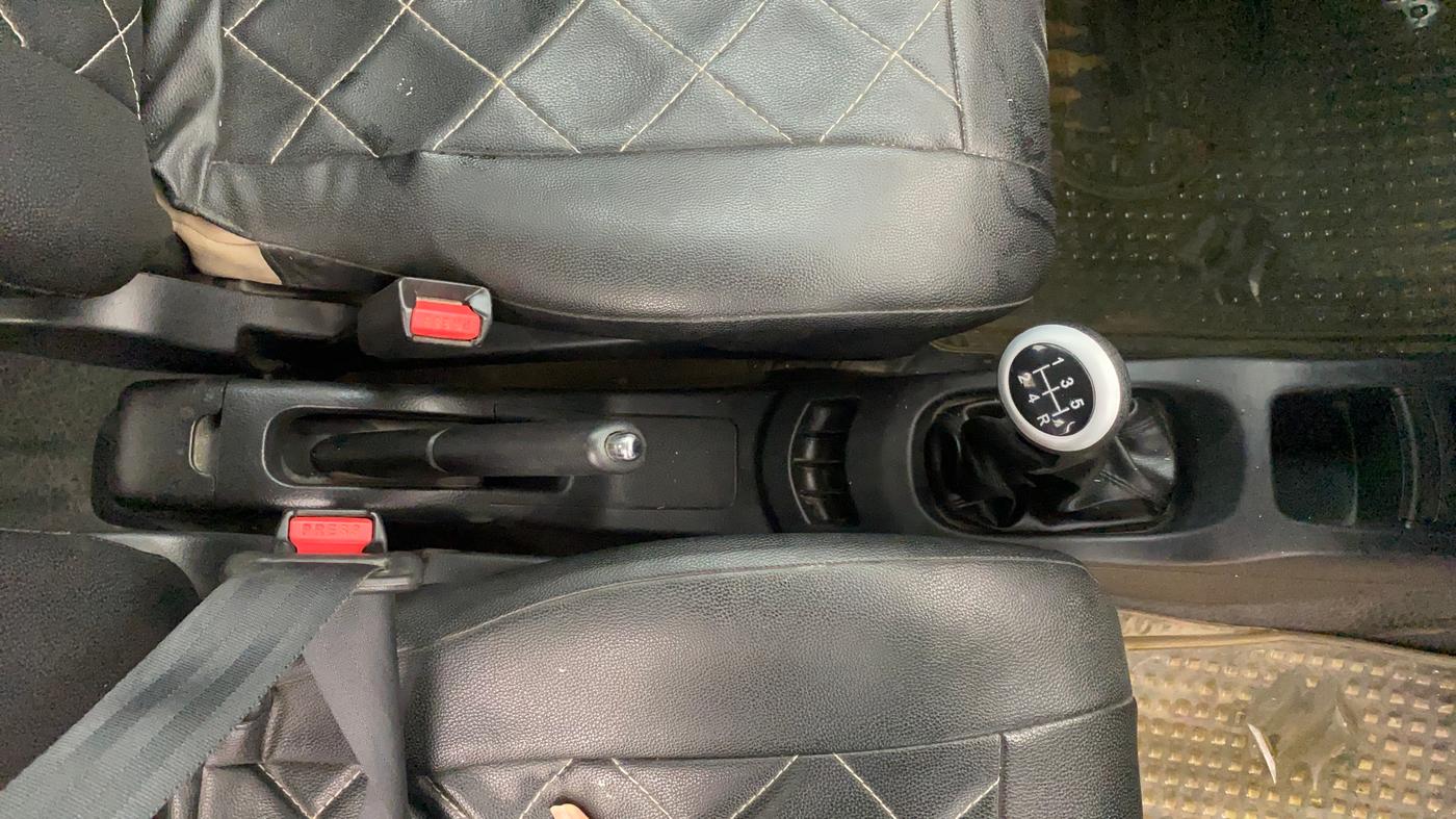 2018 Maruti Wagon R 1.0 VXI, Petrol, Manual, 78,362 km, Gear Lever