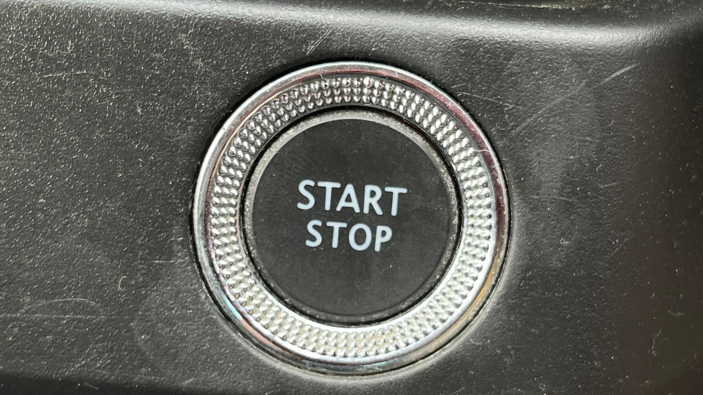2022 Renault Kiger RXT (O) MT, Petrol, Manual, 23,304 km, Keyless Start/ Stop Button