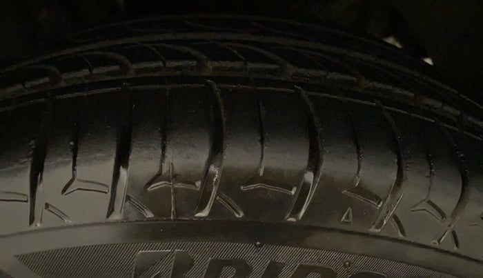 2017 Tata Tiago XZ DIESEL, Diesel, Manual, 45,204 km, Left Front Tyre Tread