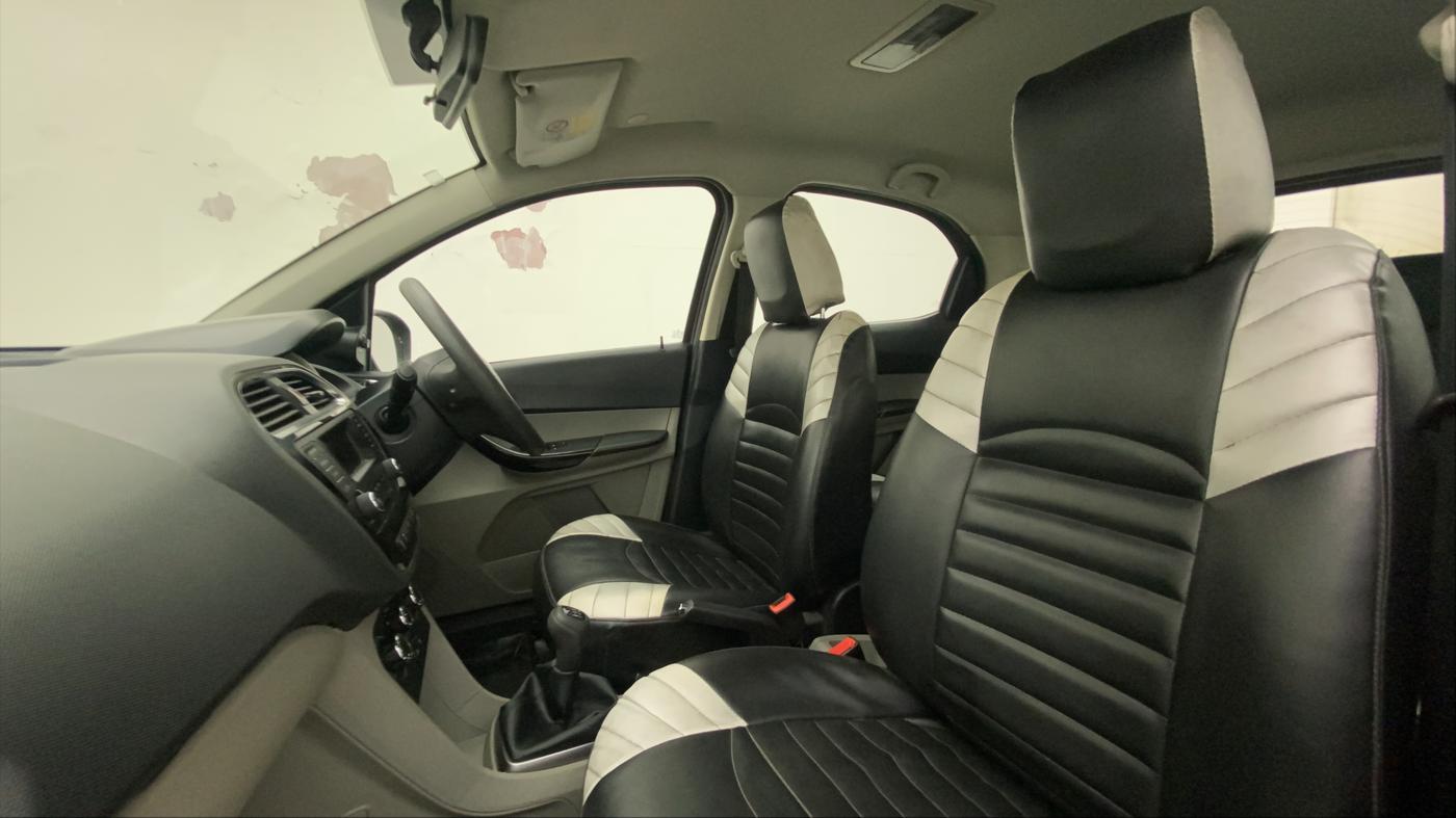 2017 Tata Tiago XZ DIESEL, Diesel, Manual, 45,204 km, Right Side Front Door Cabin