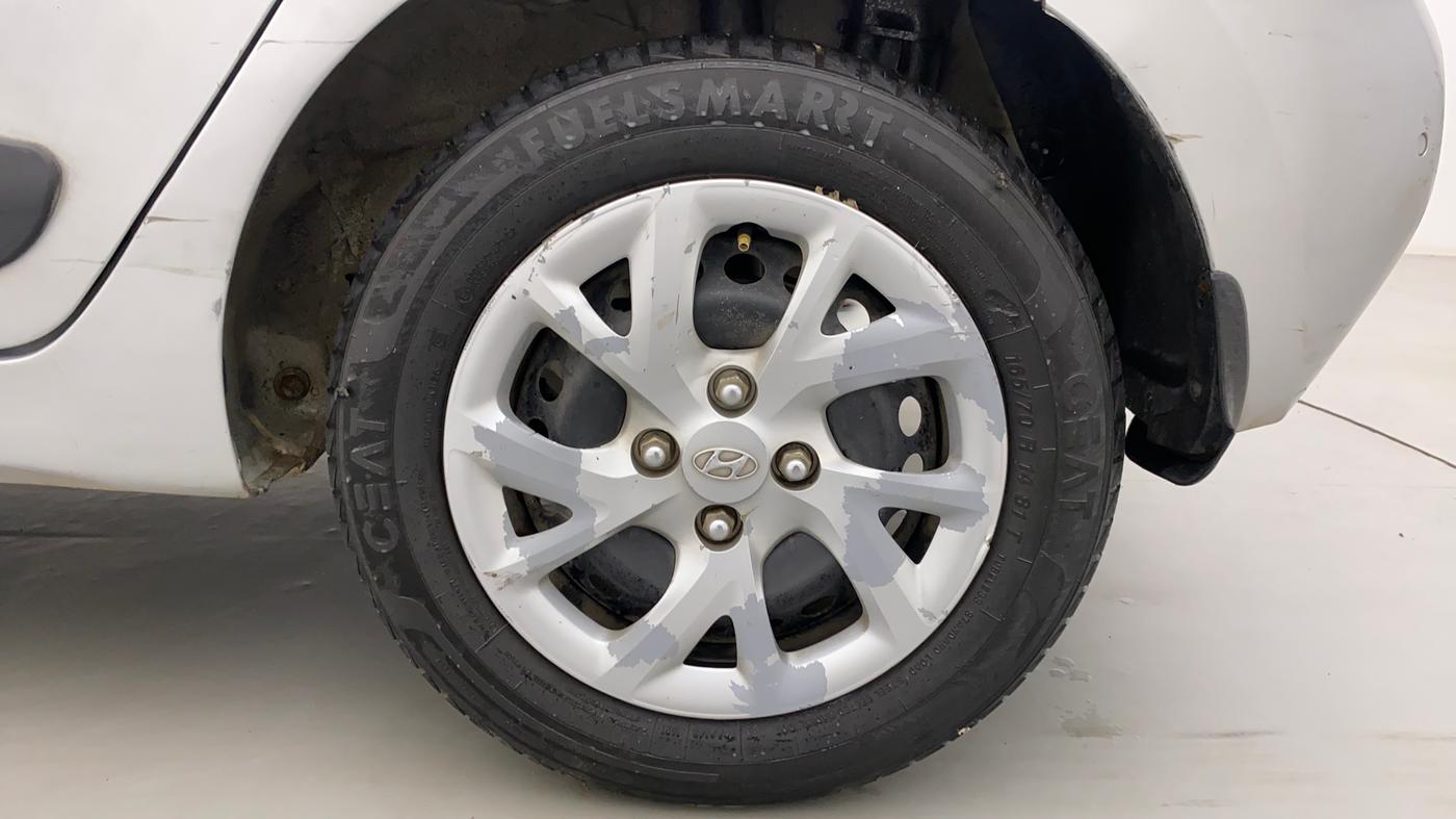 2017 Hyundai Grand i10 SPORTZ U2 1.2 CRDI, Diesel, Manual, 89,373 km, Left Rear Wheel
