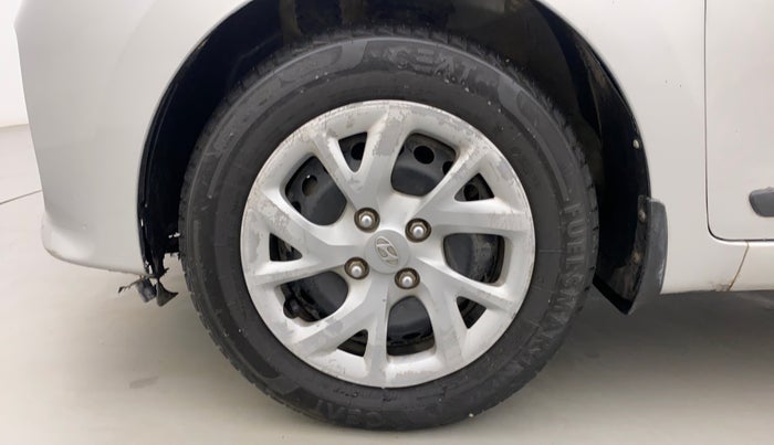 2017 Hyundai Grand i10 SPORTZ U2 1.2 CRDI, Diesel, Manual, 89,373 km, Left Front Wheel