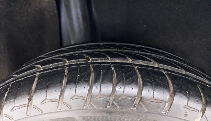 2018 Maruti Baleno ALPHA CVT PETROL 1.2, Petrol, Automatic, 57,771 km, Right Rear Tyre Tread