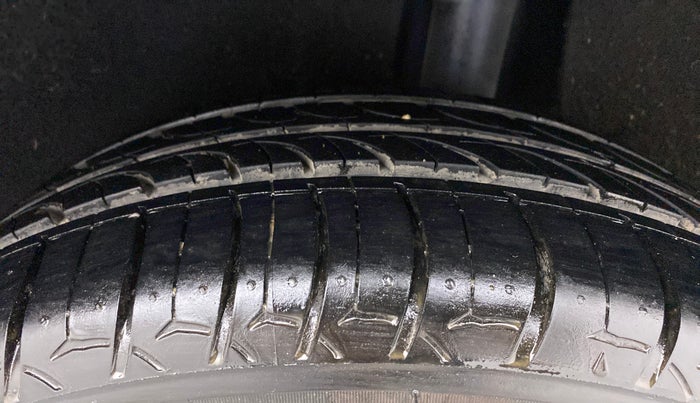 2018 Maruti Baleno ALPHA CVT PETROL 1.2, Petrol, Automatic, 57,771 km, Left Rear Tyre Tread