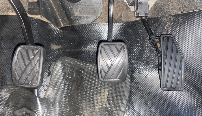 2022 Maruti Baleno SIGMA PETROL 1.2, Petrol, Manual, 70,757 km, Pedals