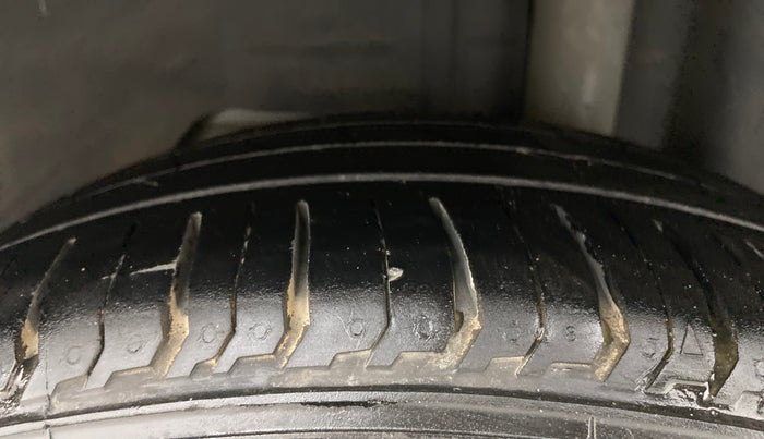 2018 Ford FREESTYLE TREND 1.2 PETROL, Petrol, Manual, 35,161 km, Left Rear Tyre Tread