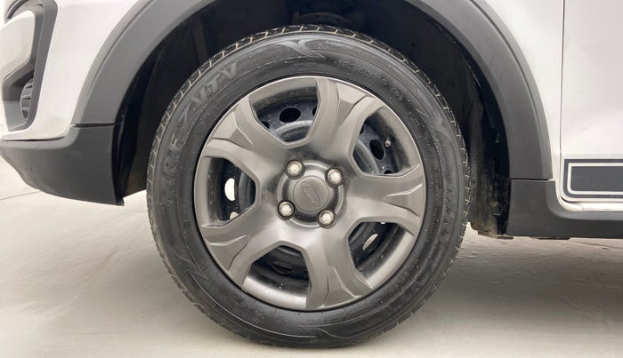 2018 Ford FREESTYLE TREND 1.2 PETROL, Petrol, Manual, 35,161 km, Left Front Wheel