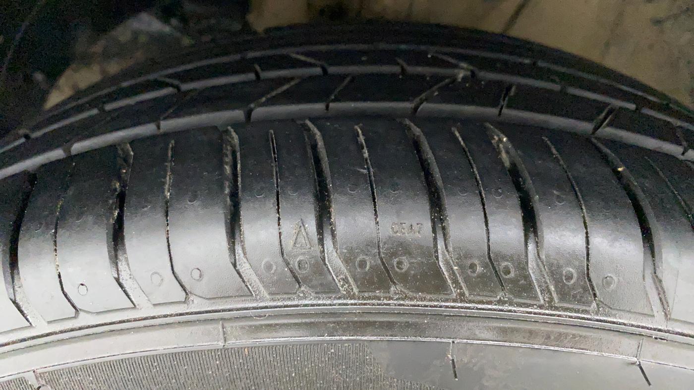 2020 Maruti Baleno ZETA 1.2 K12, Petrol, Manual, 24,226 km, Left Front Tyre Tread