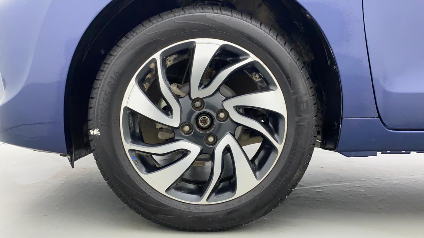 2020 Maruti Baleno ZETA 1.2 K12, Petrol, Manual, 24,226 km, Left Front Wheel