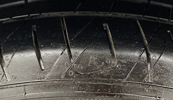 2021 KIA SELTOS GTX PLUS 1.5 DIESEL AT DUAL TONE, Diesel, Automatic, 82,267 km, Left Front Tyre Tread