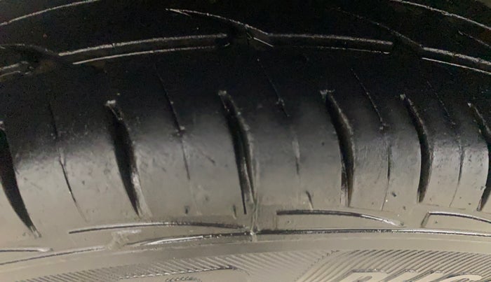 2013 Maruti Alto 800 LXI, Petrol, Manual, 53,030 km, Right Rear Tyre Tread