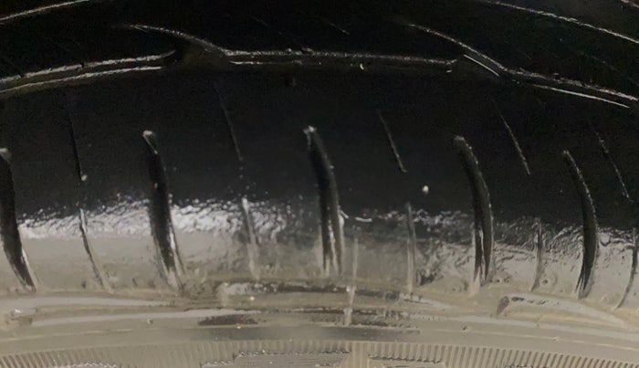 2013 Maruti Alto 800 LXI, Petrol, Manual, 53,030 km, Left Rear Tyre Tread