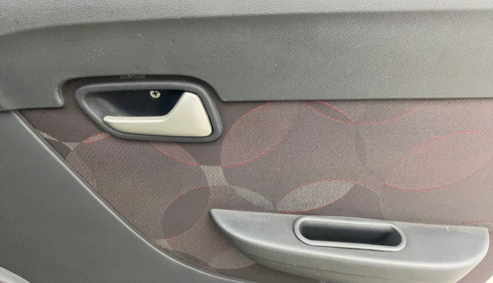 2013 Maruti Alto 800 LXI, Petrol, Manual, 53,030 km, Driver Side Door Panels Control