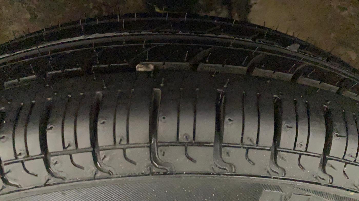 2013 Maruti Alto 800 LXI CNG, CNG, Manual, 56,905 km, Right Rear Tyre Tread