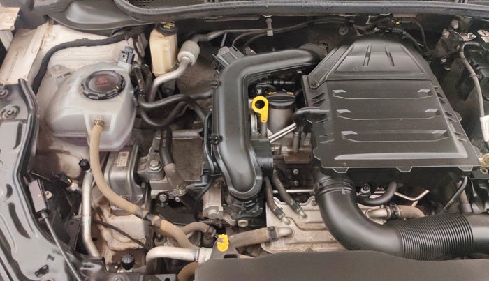 2022 Volkswagen VIRTUS TOPLINE TSI 1.0 AT, Petrol, Automatic, 11,979 km, Engine View - Right