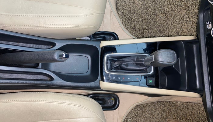 2020 Honda City 1.5L I-VTE V CVT, Petrol, Automatic, 15,838 km, Gear Lever