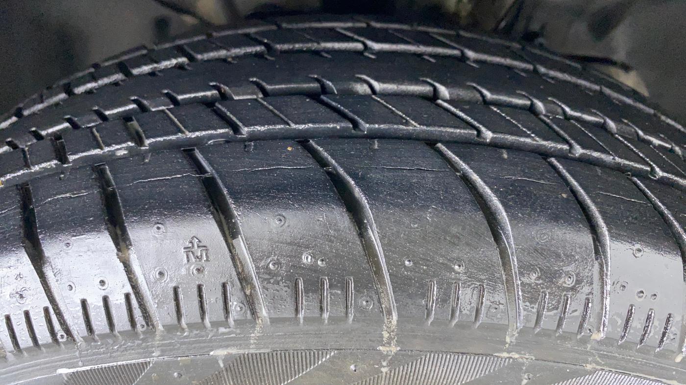 2019 Tata Tiago XZ 1.2 REVOTRON, Petrol, Manual, 10,413 km, Right Front Tyre Tread