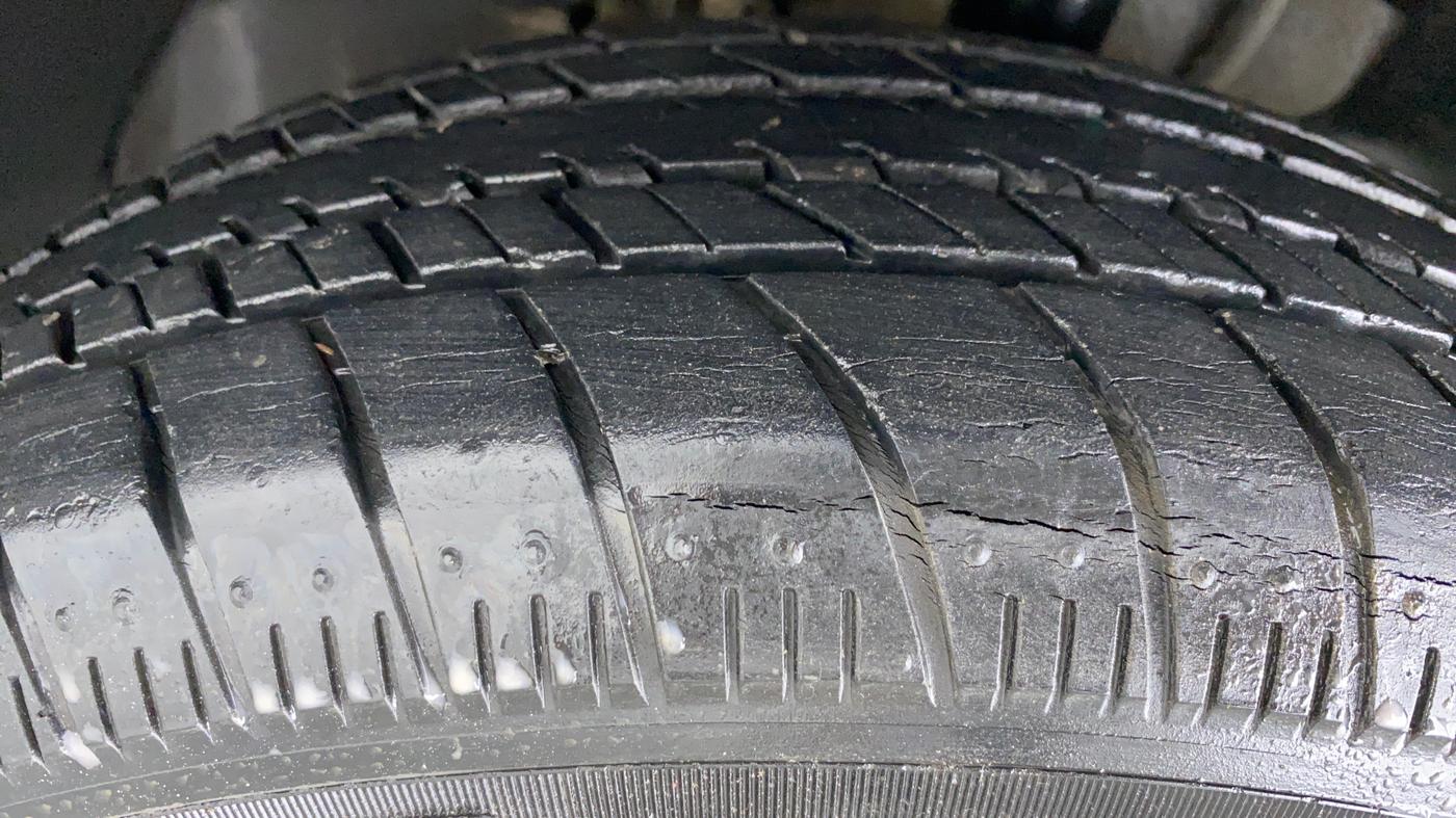 2019 Tata Tiago XZ 1.2 REVOTRON, Petrol, Manual, 10,413 km, Left Front Tyre Tread