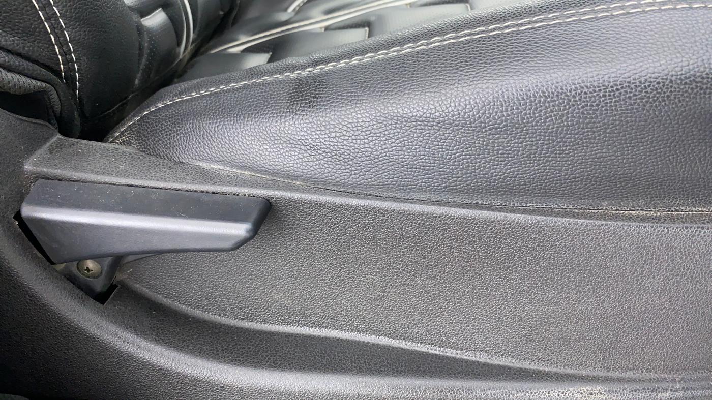 2019 Tata Tiago XZ 1.2 REVOTRON, Petrol, Manual, 10,413 km, Driver Side Adjustment Panel