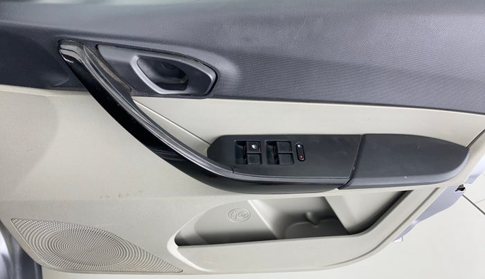 2019 Tata Tiago XZ 1.2 REVOTRON, Petrol, Manual, 10,413 km, Driver Side Door Panels Control