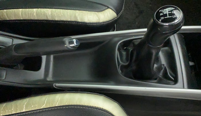 2017 Maruti Baleno ALPHA DIESEL 1.3, Diesel, Manual, 82,136 km, Gear Lever