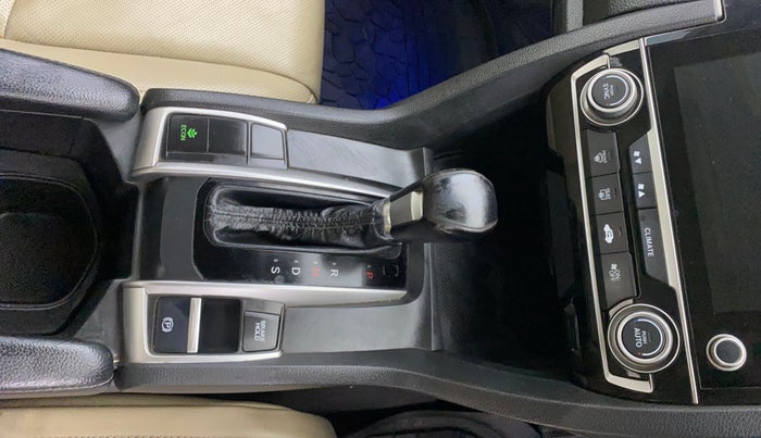 2019 Honda Civic 1.8L I-VTEC ZX CVT, Petrol, Automatic, 53,979 km, Gear Lever