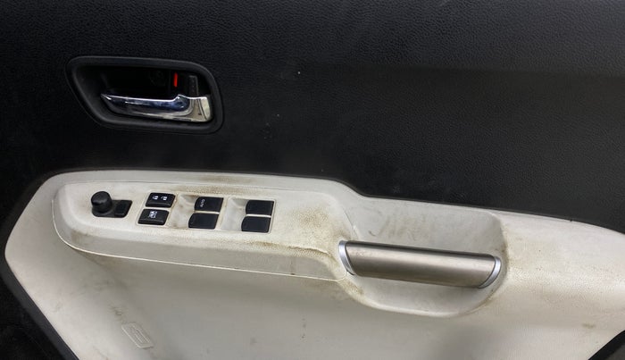 2018 Maruti IGNIS ALPHA 1.2 AMT, Petrol, Automatic, 1,03,843 km, Driver Side Door Panels Control