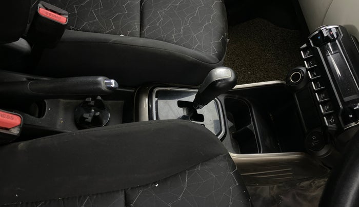 2018 Maruti IGNIS ALPHA 1.2 AMT, Petrol, Automatic, 1,03,843 km, Gear Lever