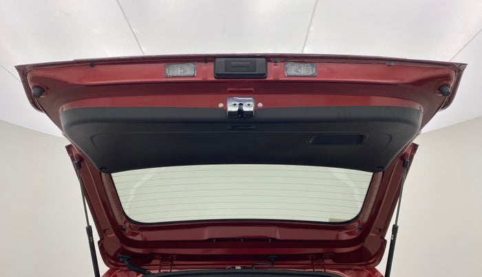 2022 KIA SONET GTX PLUS 1.5D AT DUAL TONE, Diesel, Automatic, 4,546 km, Boot Door Open