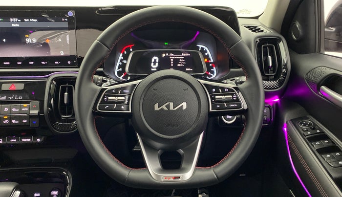 2022 KIA SONET GTX PLUS 1.5D AT DUAL TONE, Diesel, Automatic, 4,546 km, Steering Wheel Close Up